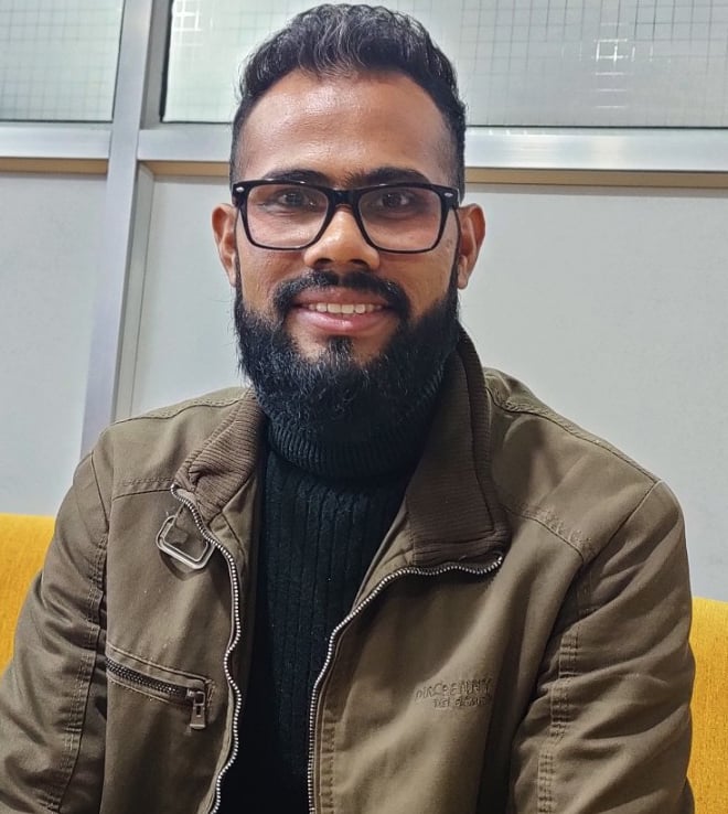 Successful student from Broadway Infosys Mr. ⁨Bikram Singh