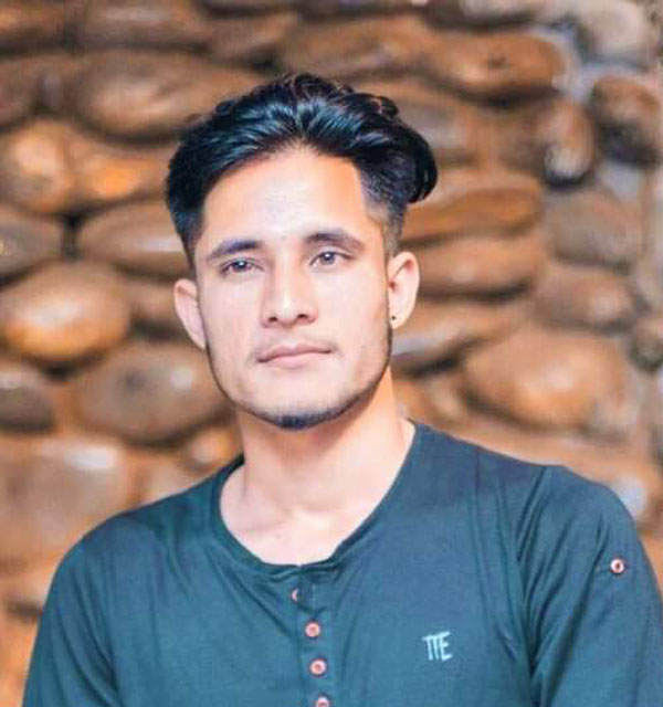 Successful student from Broadway Infosys Mr. Roshan Majhi