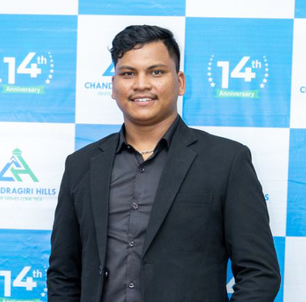 https://broadwayinfosys.com/Successful student from Broadway Infosys Mr. ⁨Janak Sunar