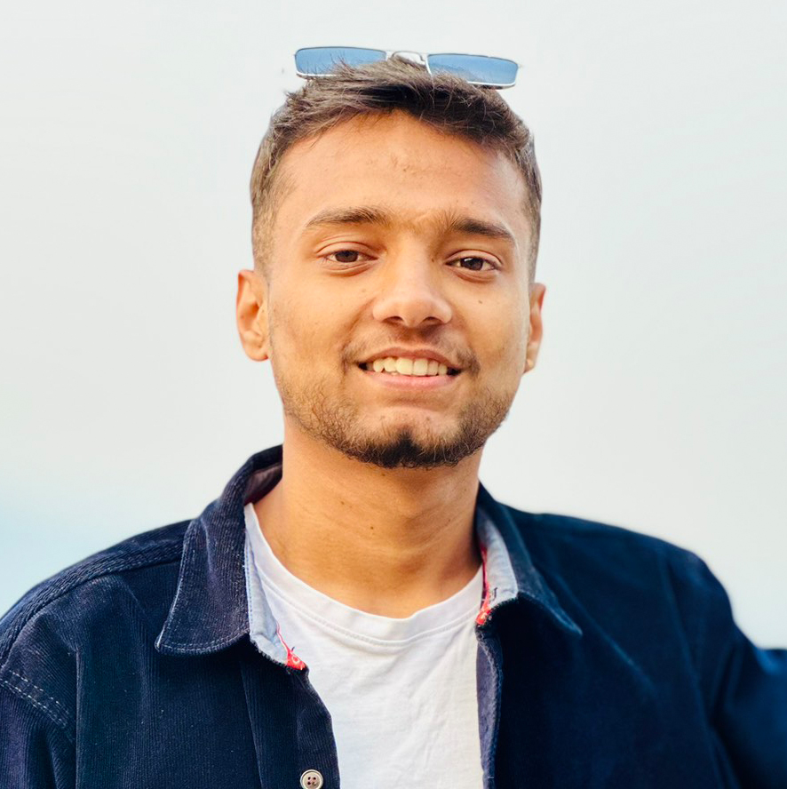 Successful student from Broadway Infosys Mr. ⁨Abhishek Sharma
