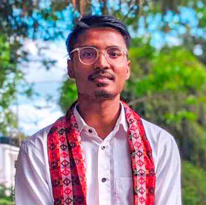 Successful student from Broadway Infosys Mr. ⁨Ajay Chaudhary