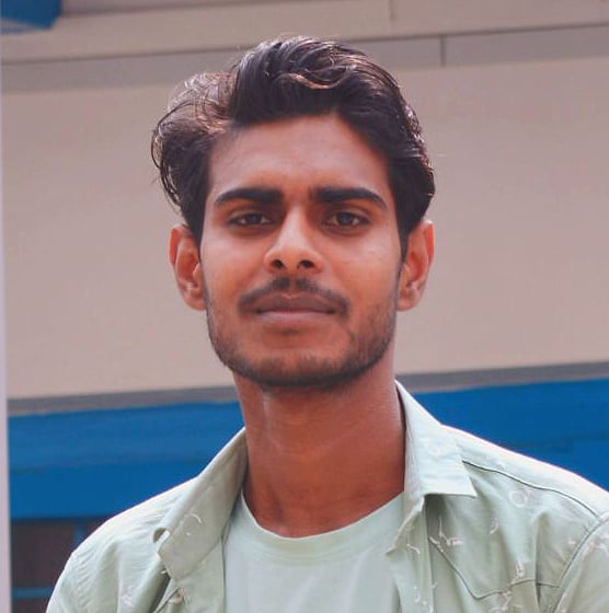 https://broadwayinfosys.com/Successful student from Broadway Infosys Mr. ⁨Aniket Kharga