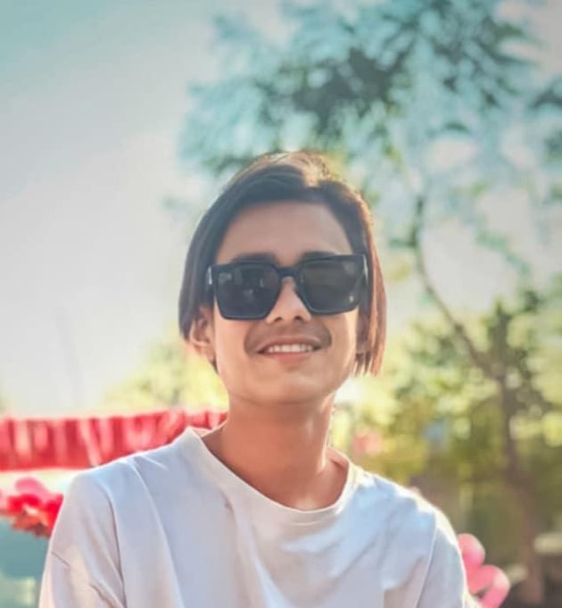 Successful student from Broadway Infosys Mr. Sanjiv Kumar Chaudhary