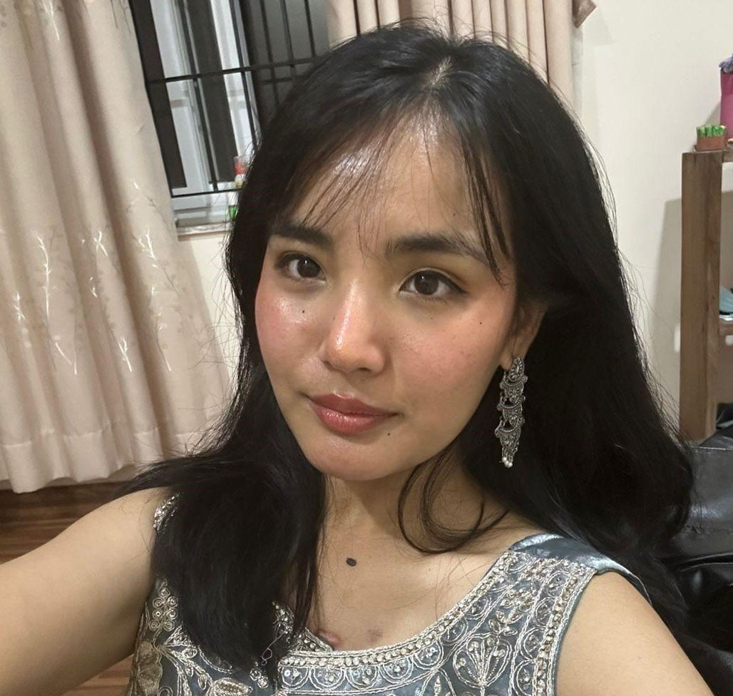 https://broadwayinfosys.com/Successful student from Broadway Infosys Ms. Lisa Shrestha